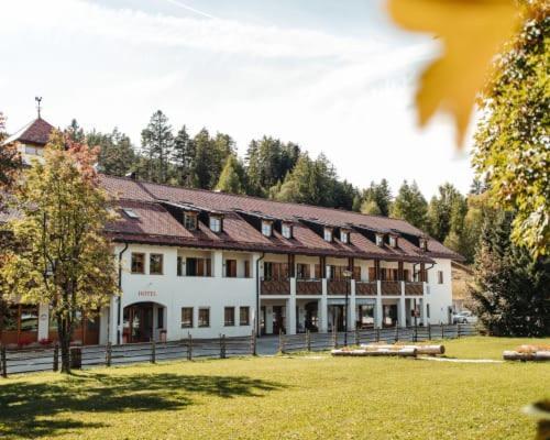 Hotel Corno Bianco Deutschnofen Exterior foto